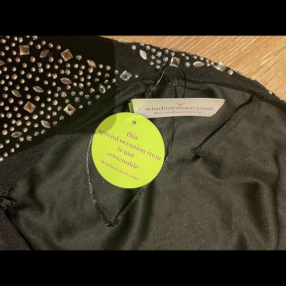 NWT Windsor Jeweled Cocktail Dress - Picture 7 of 12